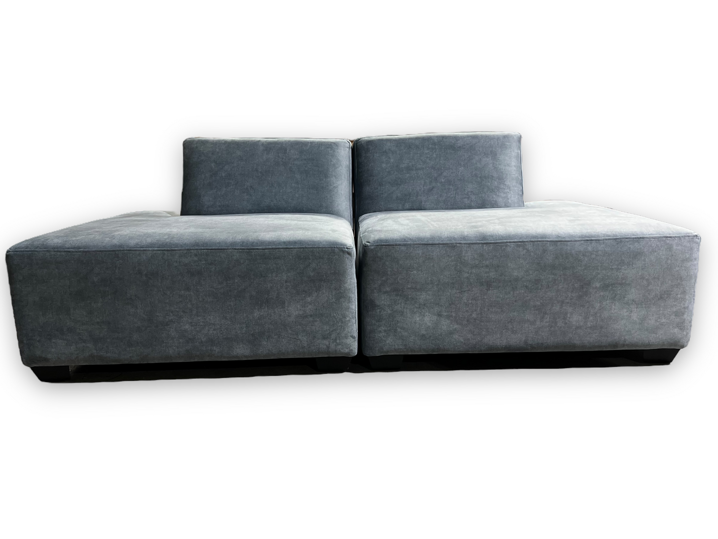 Bouvardia Sofa/Loveseat